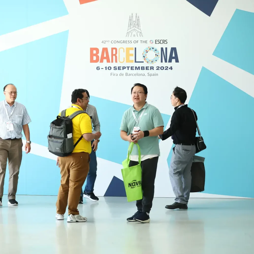 People gathered for a ESCRS Congress